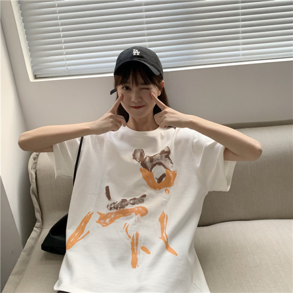 Széles női póló ovális nyakkivágással és rátéttel