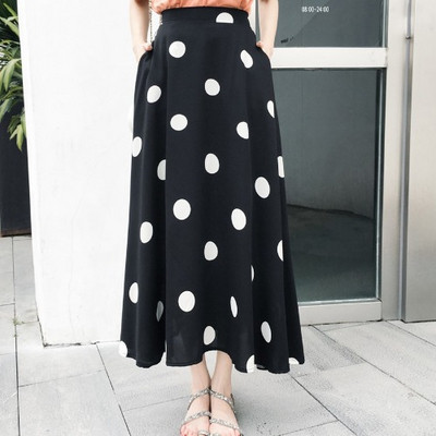 Modern női pöttyös szoknya zsebekkel