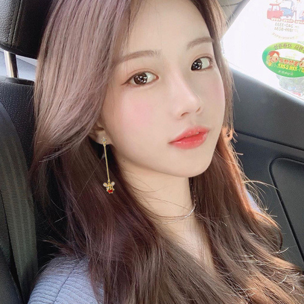 Cercei de dama cu pandantiv mouse