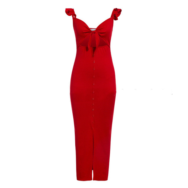 Rochie roșie lungă și elegantă de damă, cu decolteu adânc și bretele subțiri