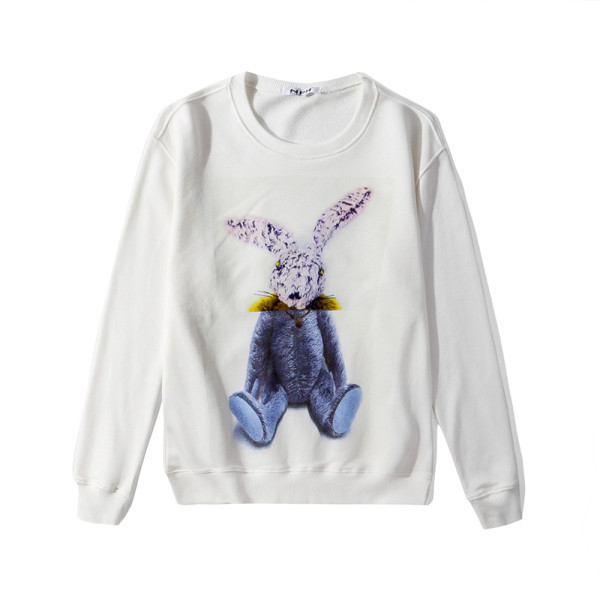 Naujo modelio plati palaidinė ilgomis rankovėmis ir aplikacijomis