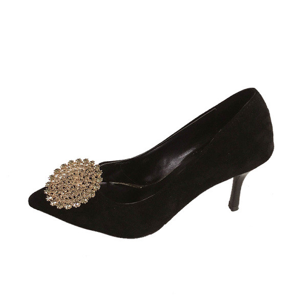 Pantofi dama eleganti model ascutit cu toc subtire si decor metalic