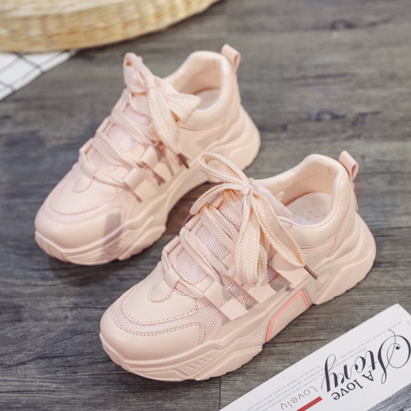 Laisvalaikiai moteriški sportbačiai iš eko odos su aukštais padais ir raišteliais