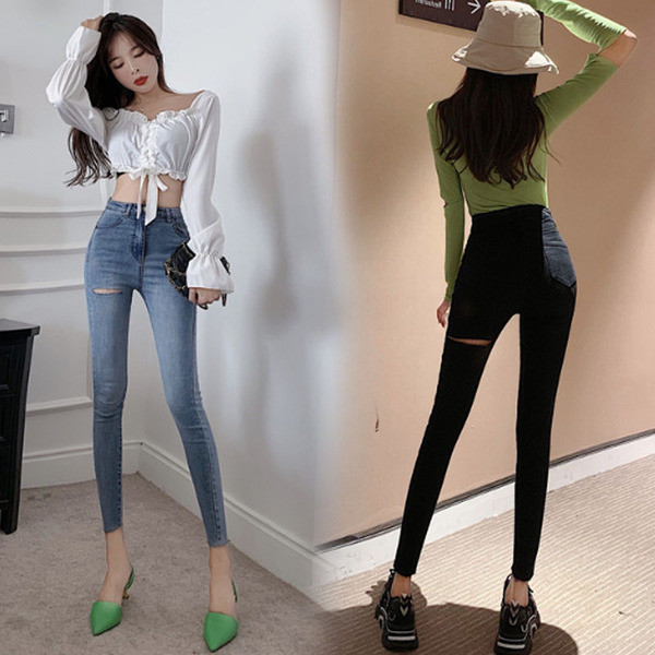 Novi model pripijenih traperica visokog struka i poderanog motiva