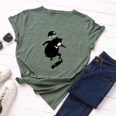 Sieviešu ikdienas t-krekls ar aplikāciju un ovālu kakla izgriezumu