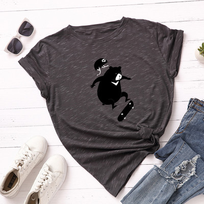 Sieviešu ikdienas t-krekls ar aplikāciju un ovālu kakla izgriezumu