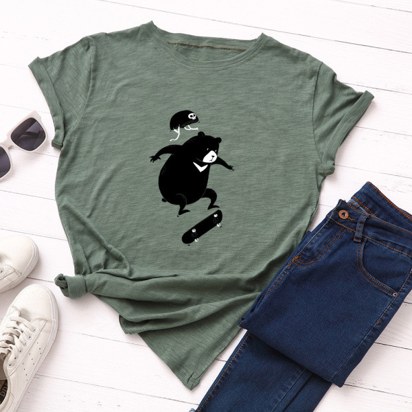 Sieviešu ikdienas t-krekls ar aplikāciju un ovālu kakla izgriezumu