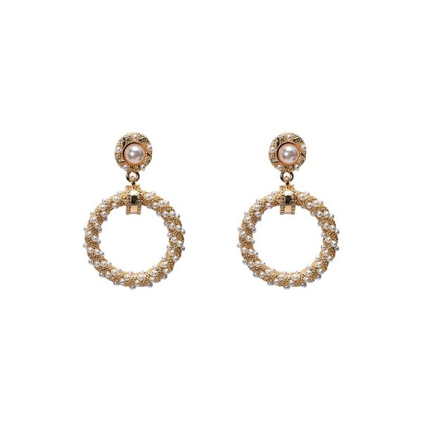 Cercei rotunzi de dama cu perle