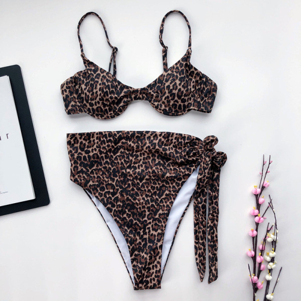 Costum de baie dama cu model leopard si pantaloni cu talie inalta