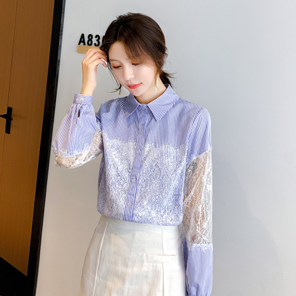 Novi model ženske bluze na pruge sa klasičnom kragnom i čipkom