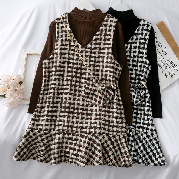 Retro sieviešu rūtainā kleita + maza somiņa ar metāla ķēdīti