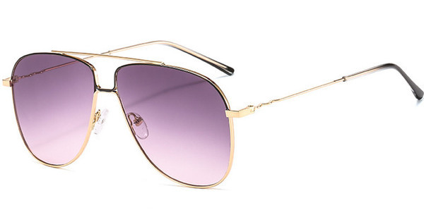 Ochelari moderni de dama cu lentile colorate