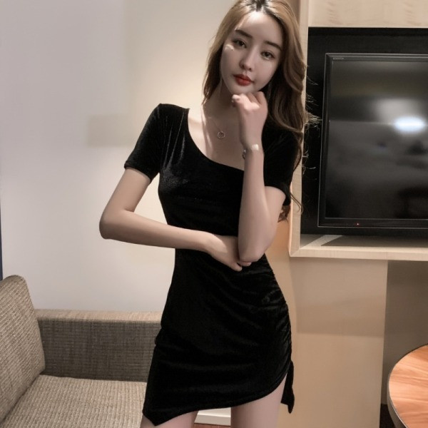 Rochie neagra de dama moderna cu maneci scurte