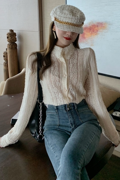 Pavasariniai moteriški nėriniuoti marškiniai