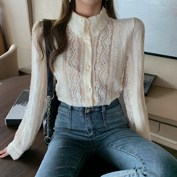 Pavasariniai moteriški nėriniuoti marškiniai