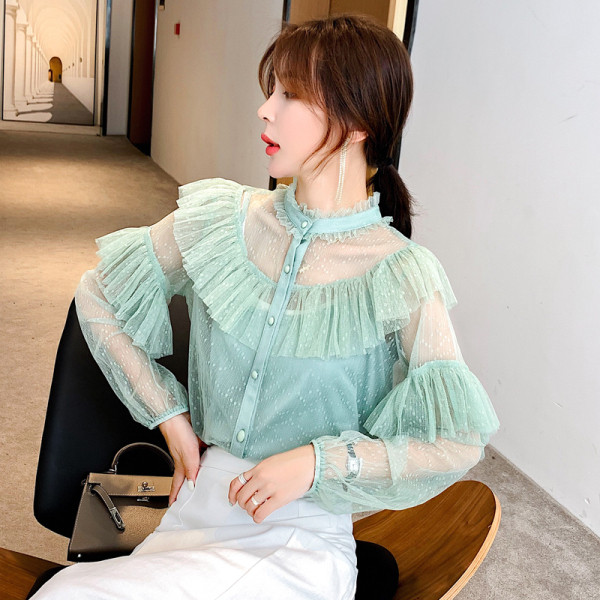 Moteriški laisvalaikio marškiniai su sagomis ir ilgomis rankovėmis