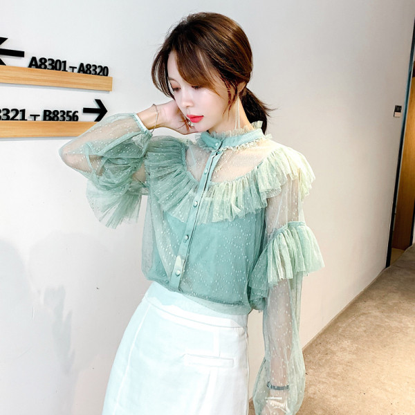 Moteriški laisvalaikio marškiniai su sagomis ir ilgomis rankovėmis