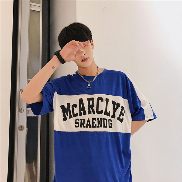 Tricou bărbați model larg cu mâneci scurte și inscripție