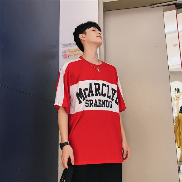 Tricou bărbați model larg cu mâneci scurte și inscripție