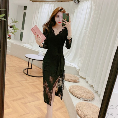 Rochie moderna de dama lunga din dantela cu maneci 3/4 si crapatura