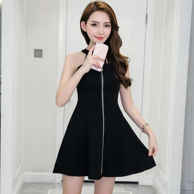 Model modern de rochie de dama cu fermoar