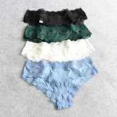 Naiste vabaaja pitsist bikiinid