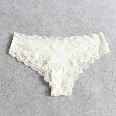 Naiste vabaaja pitsist bikiinid