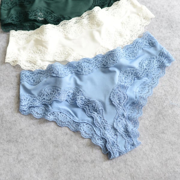 Naiste vabaaja pitsist bikiinid