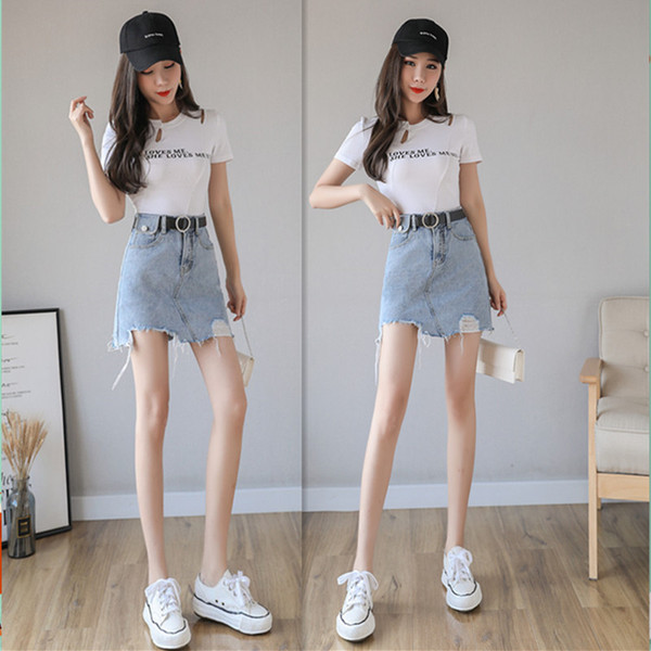 Ženska ležerna kratka suknja ravnog modela sa poderanim motivima