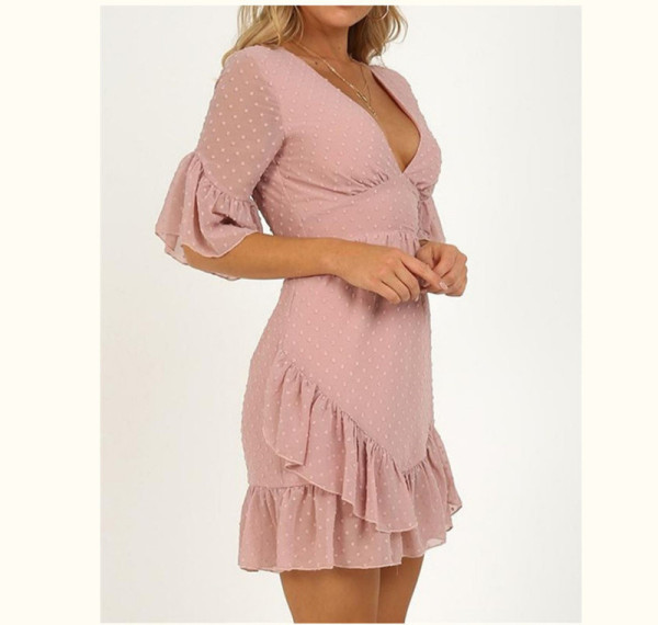 Rochie scurtă de damă casual, cu decolteu adânc și mâneci 3/4