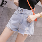 Model nou de blugi scurti de dama cu motive rupte si buzunare