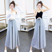 Set zilnic pentru femei din trei părți - maiou scurt, vestă și pantaloni largi