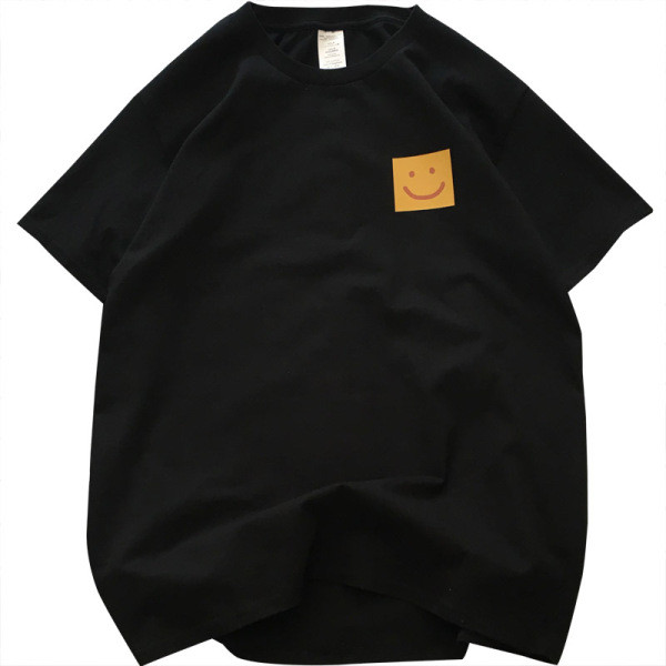 Muška pamučna majica s kvadratnom aplikacijom i kratkim rukavima