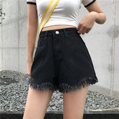 Sieviešu aktuāli šorti ar augstu vidukli un bārkstīm