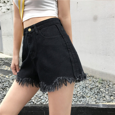 Sieviešu aktuāli šorti ar augstu vidukli un bārkstīm