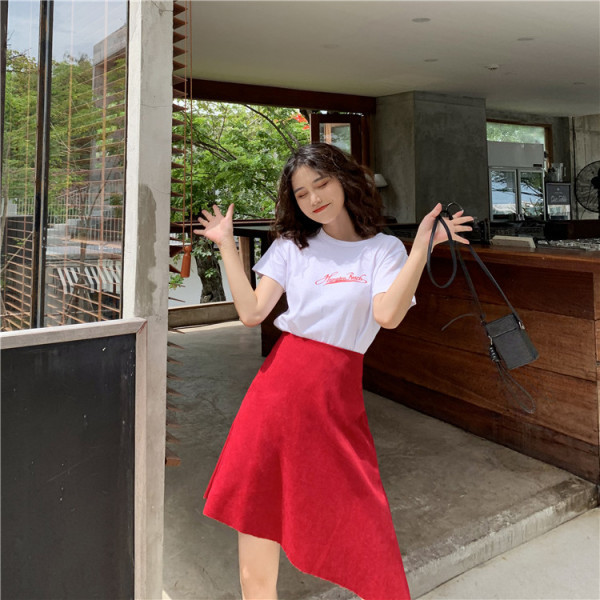 Női aktuális szoknya aszimmetrikus modell magas derékkal