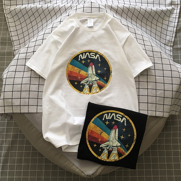 Värvilise aplikatsiooniga igapäevaste meeste T-särgi uus mudel