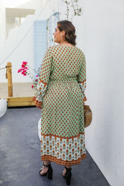 Rochie casual de dama cu model colorat si maneci lungi - marimea 4XL