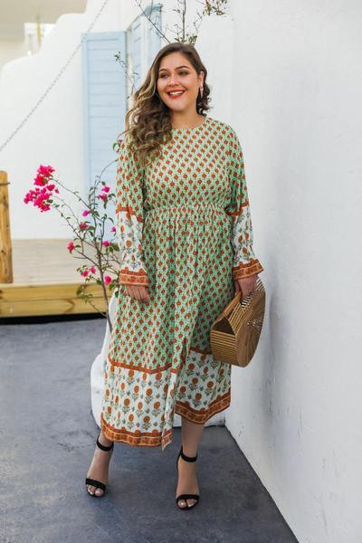 Rochie casual de dama cu model colorat si maneci lungi - marimea 4XL