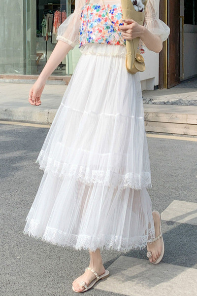 Moteriškas ilgas laisvalaikio sijonas su nėriniais