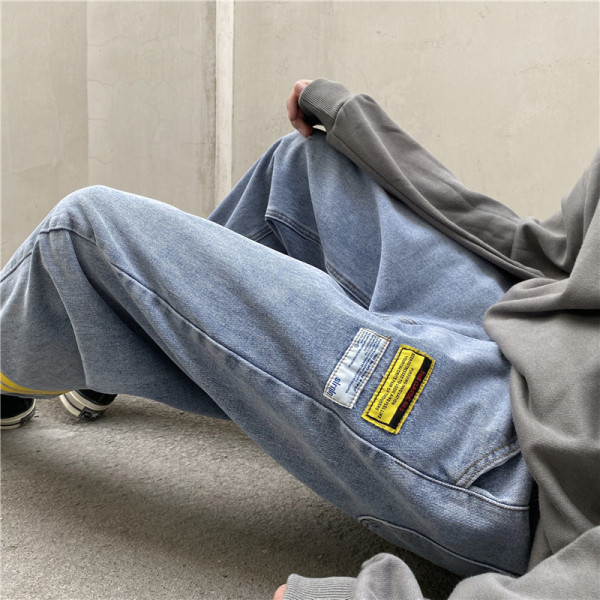 Ležerne muške traperice do gležnja