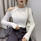 Női alkalmi blúz ovális nyakkivágással és hosszú ujjakkal