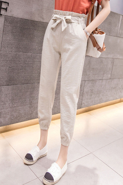 Moteriškos aktualios kelnės su aukštu juosmeniu tiesaus modelio