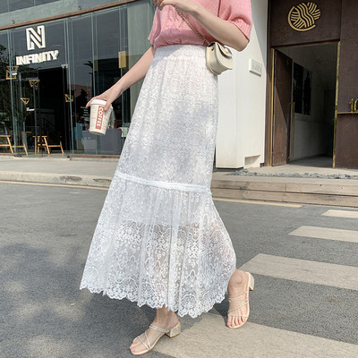 Női hosszú csipkeszoknya, magas derekú széles modellel