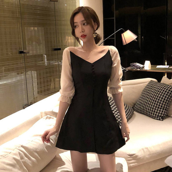 Modern női rövid ruha 3/4-es tüll ujjakkal