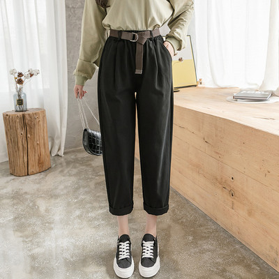 Ležerne ženske hlače s remenom i visokim strukom