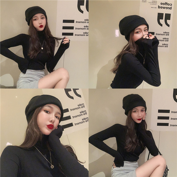 Bluză de damă mulata cu guler înalt