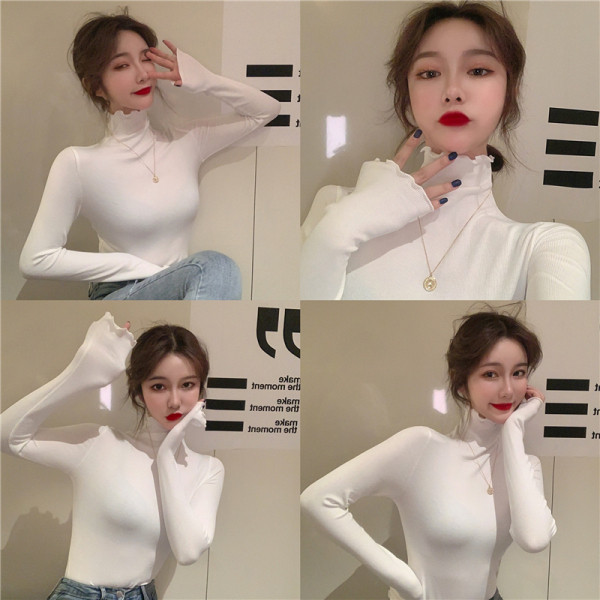 Bluză de damă mulata cu guler înalt