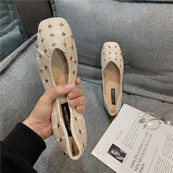 Ženske casual cipele s metalnim ušicama