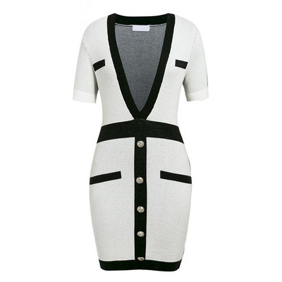 Trumpa moteriška laisvalaikio suknelė su gilia iškirpte, sagomis ir trumpomis rankovėmis